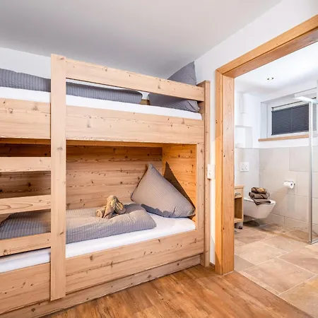 アパート Beim Lois Edelweiss - An Alpenluxus Appartement, Zillertal *