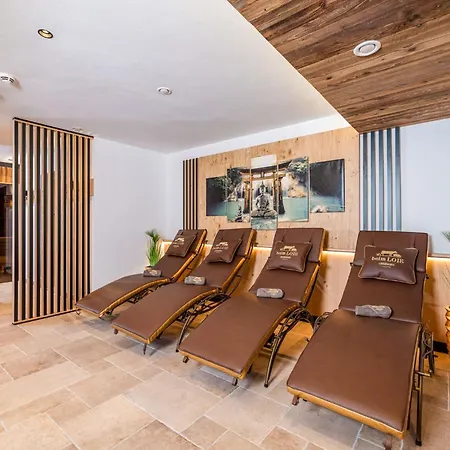 Beim Lois Edelweiss - Balcony & Sauna Access בית נופש *